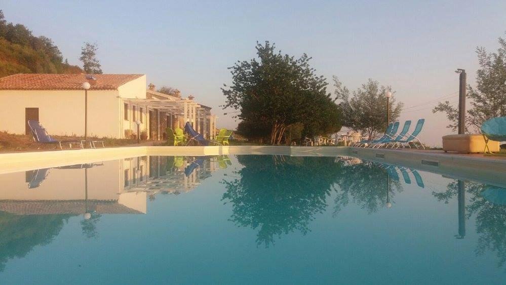 Il Cerro Agriturismo Zagarese ฟุสกัลโด ภายนอก รูปภาพ